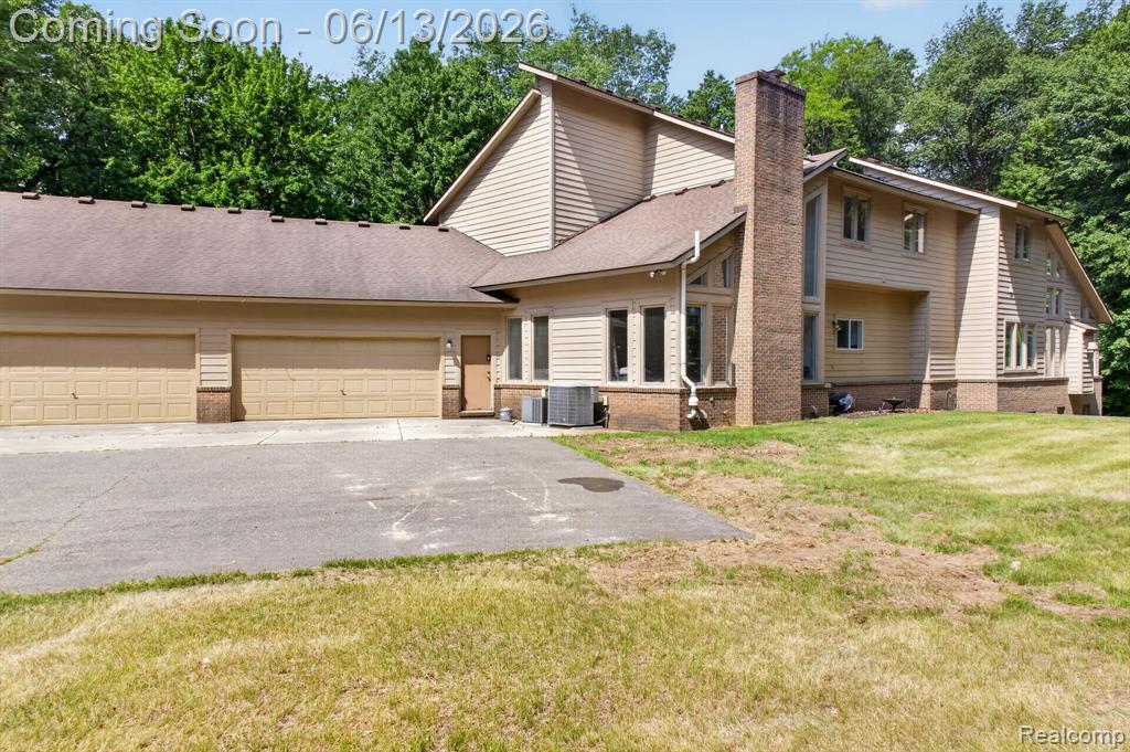 9961 Cross Creek Drive, South Lyon, MI 48178 — Photo 85