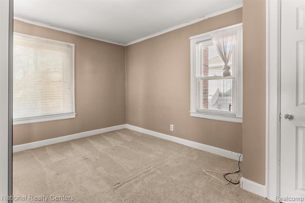 4242 LAPHAM Street, Dearborn, MI 48126 — Photo 31