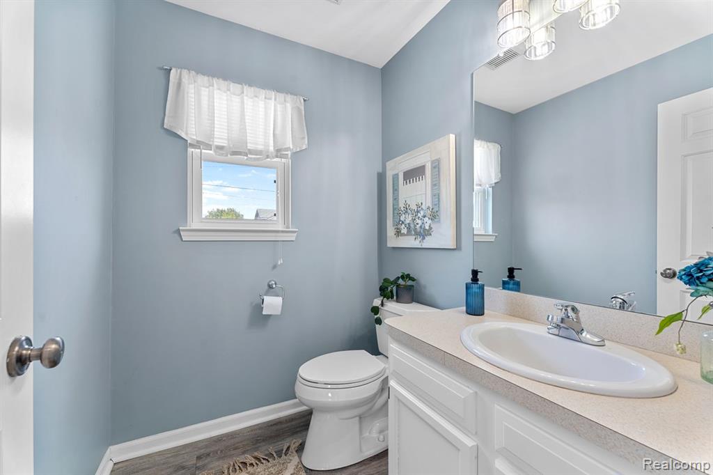 29247 Adams Drive, Gibraltar, MI — Photo 9