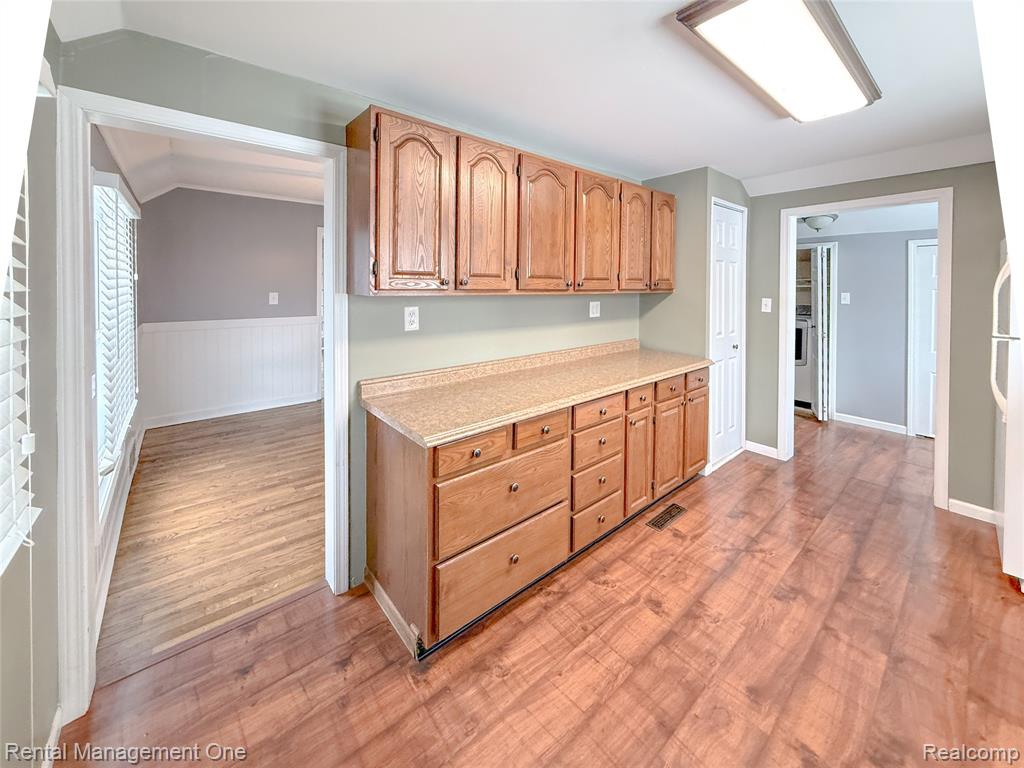 49 Hovey Street, Oxford, MI 48371 — Photo 32