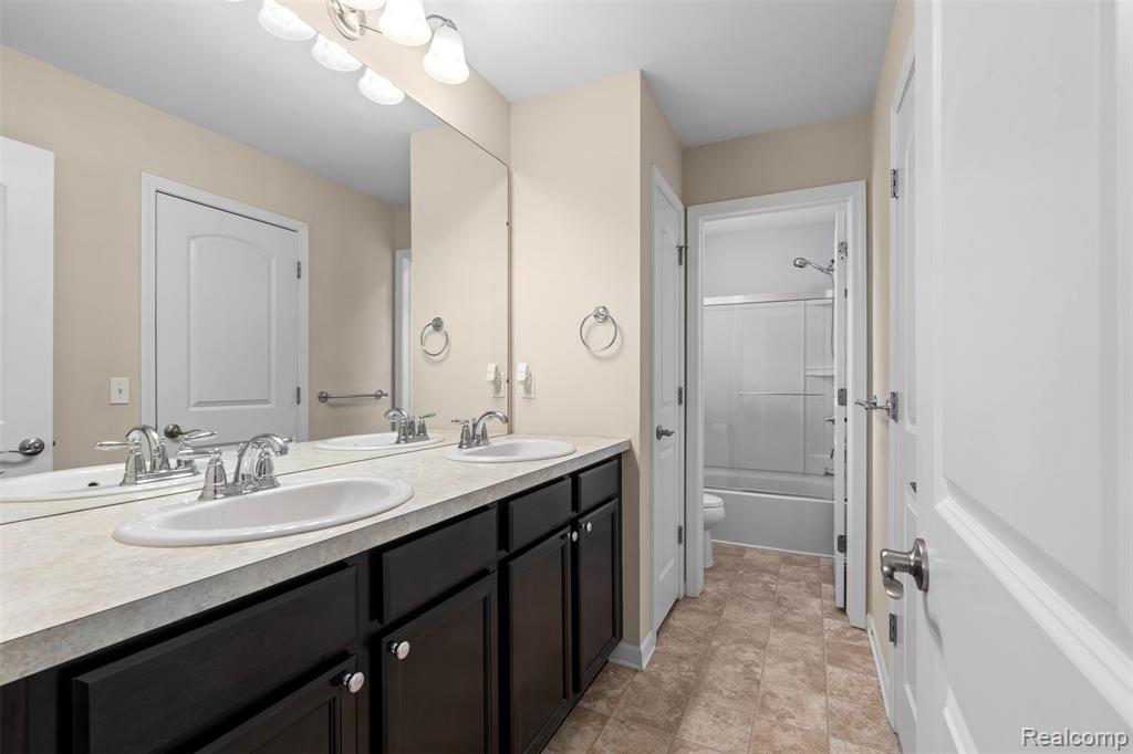 2336 Brigantine, Commerce Twp, MI 48382 — Photo 27