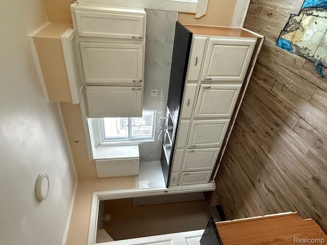 8630 GREENVIEW Avenue, Detroit, MI 48228 — Photo 5