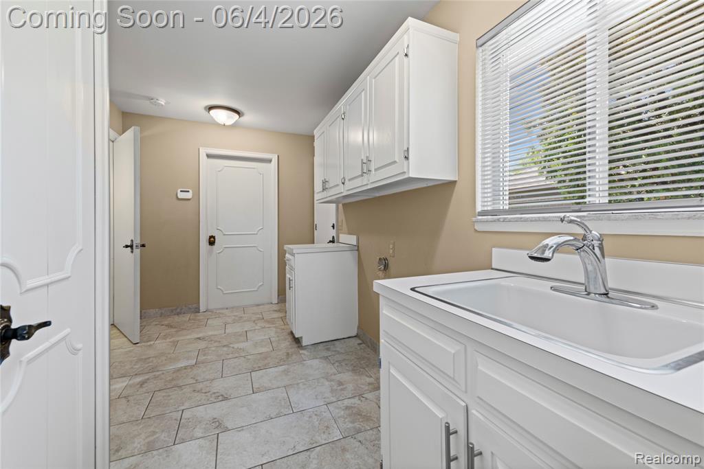 739 Ballantyne Road, Grosse Pointe Shores, MI 48236 — Photo 29