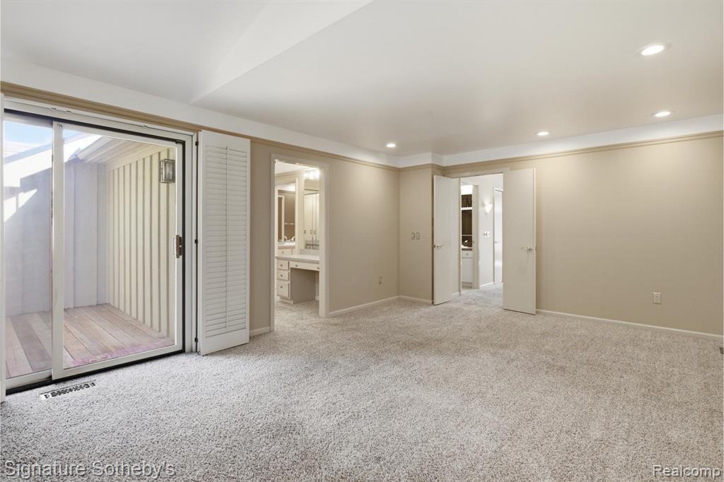 24122 Bingham Pointe Drive, 24, Bingham Farms, MI 48025 — Photo 29