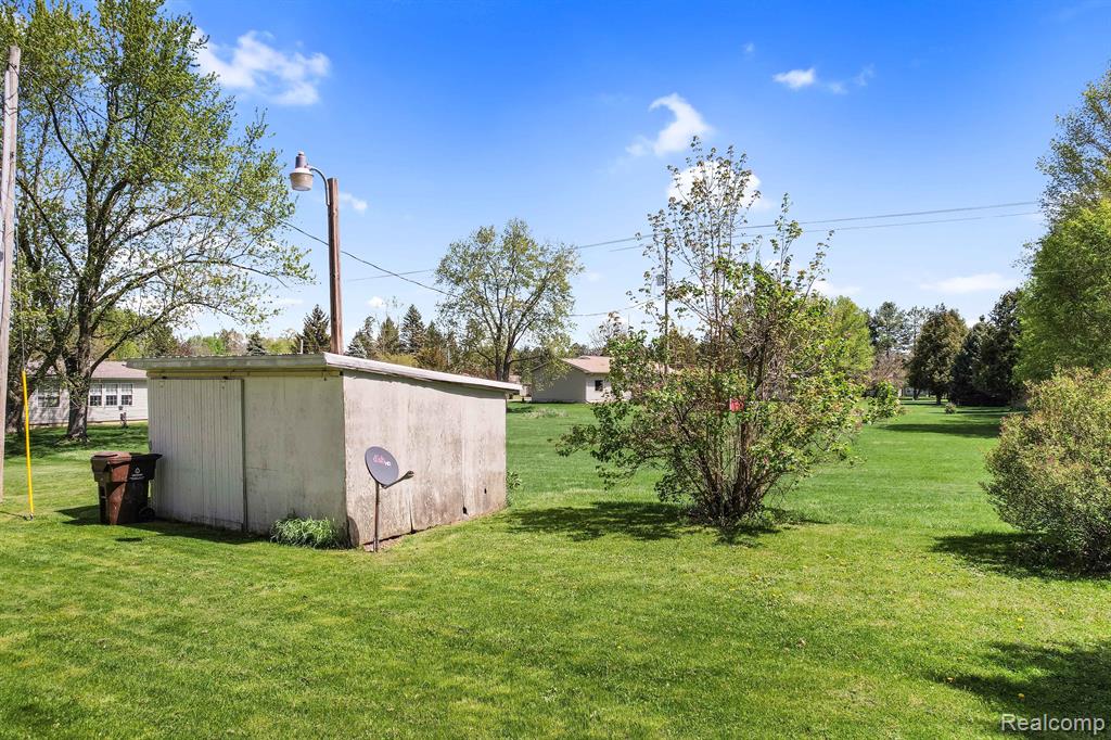 11161 S MORRICE Road, Morrice, MI 48857 — Photo 34