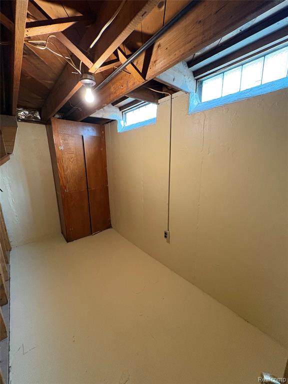 721 Cloverlawn Boulevard, Lincoln Park, MI 48146 — Photo 14