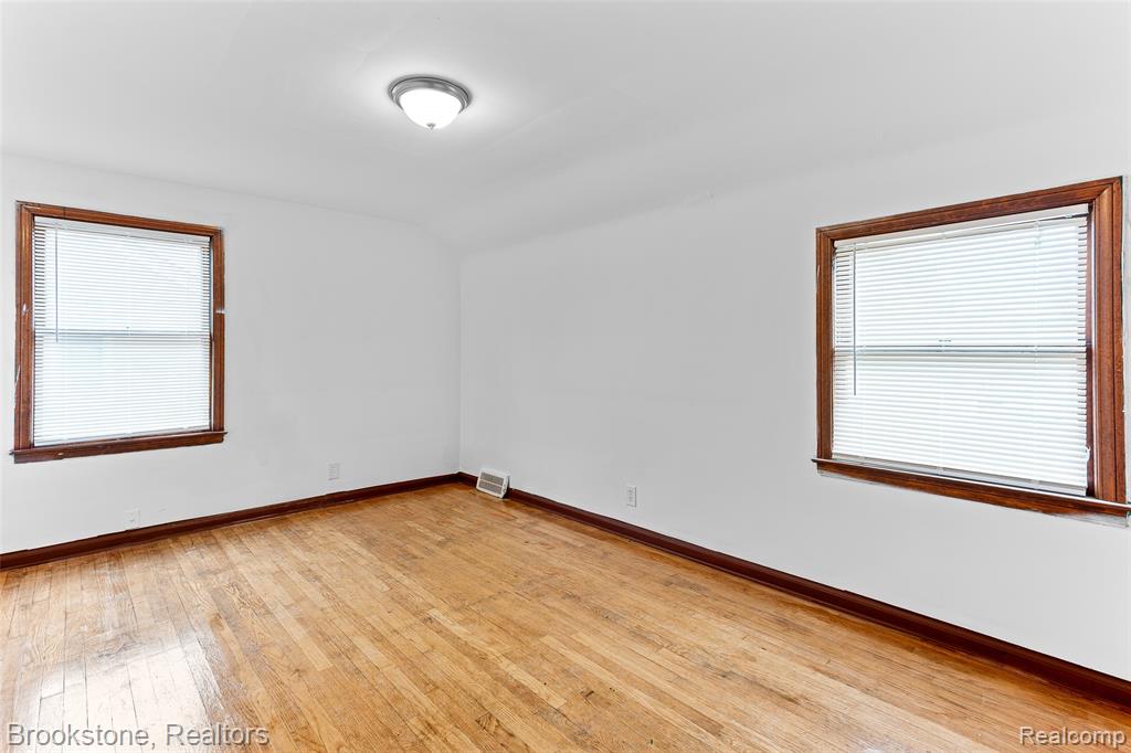 11644 Sussex Street, Detroit, MI 48227 — Photo 18