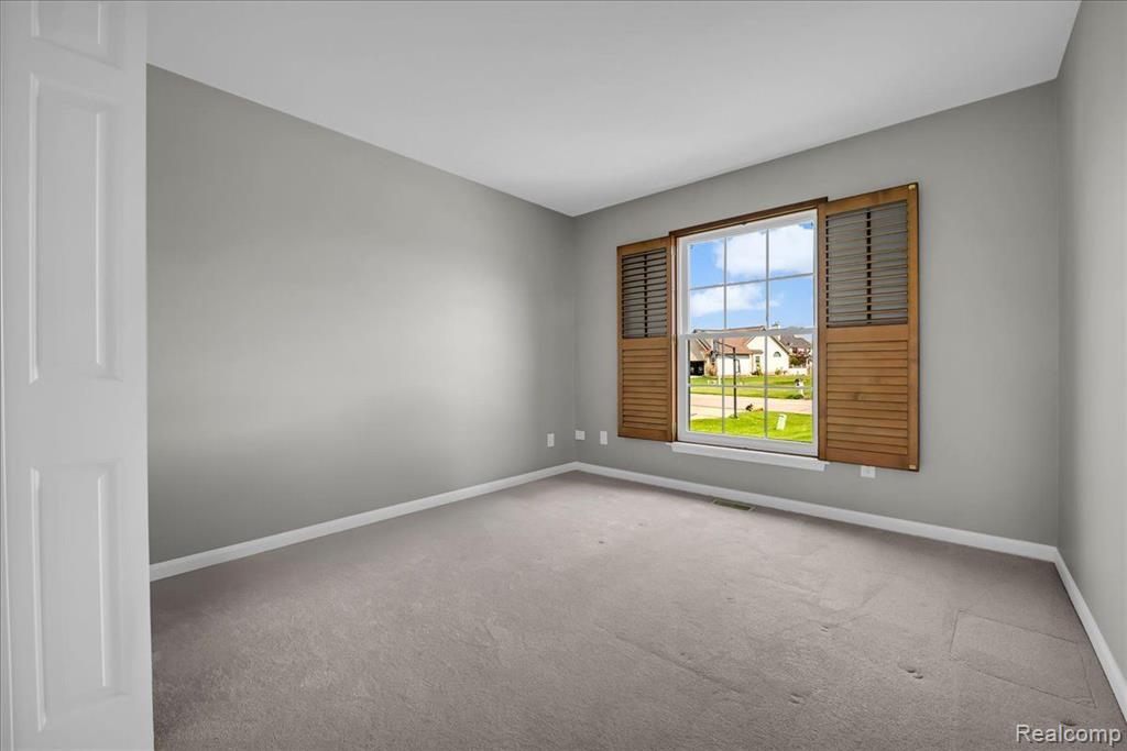 4134 ASPEN Circle, Grand Blanc, MI 48439 — Photo 21