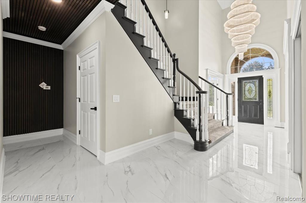53650 Cherrywood Drive, Shelby Twp, MI 48315 — Photo 8