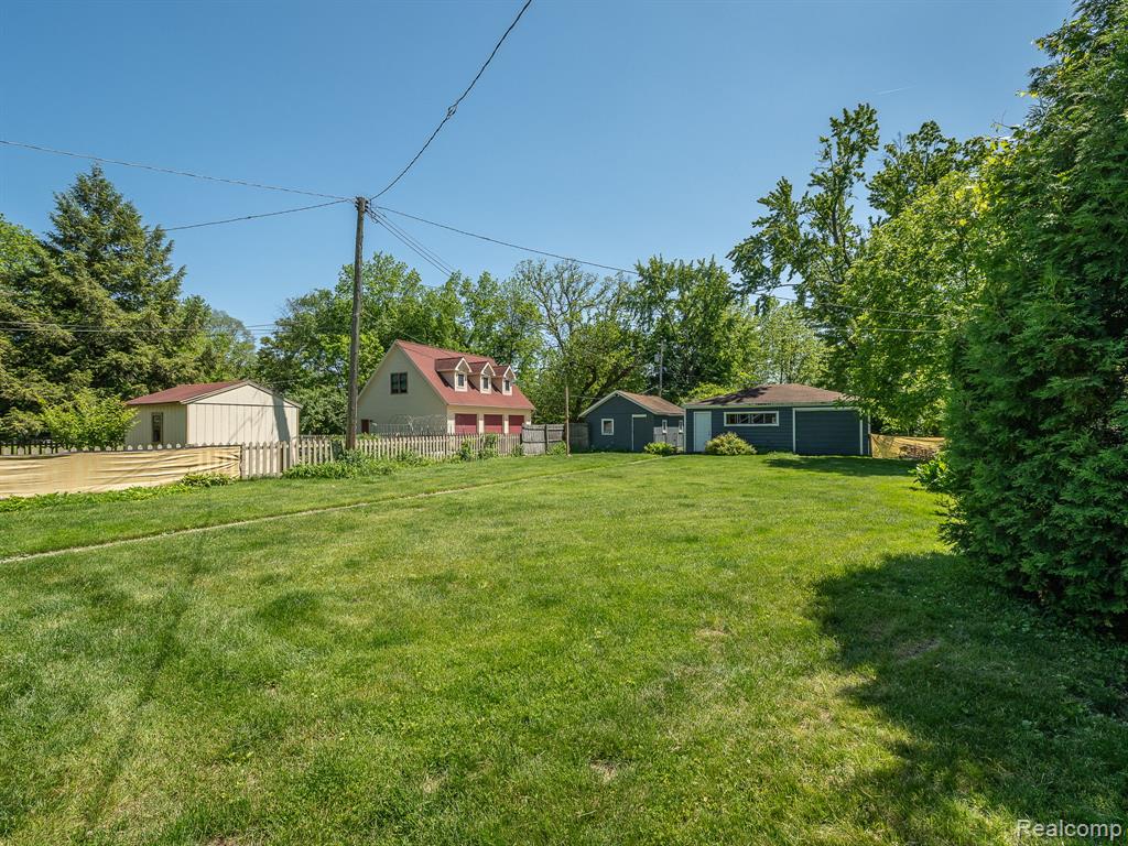 306 E Cross Street, Ypsilanti, MI 48198 — Photo 35