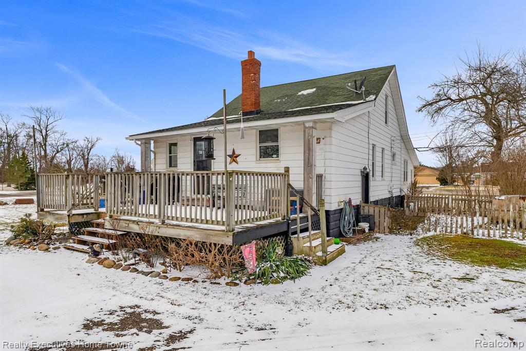 5086 STATE Road, Fort Gratiot, MI 48059 — Photo 33