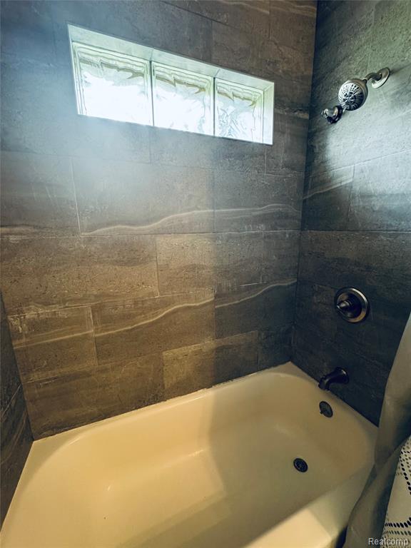835 E Long Lake Road, Troy, MI 48085 — Photo 14