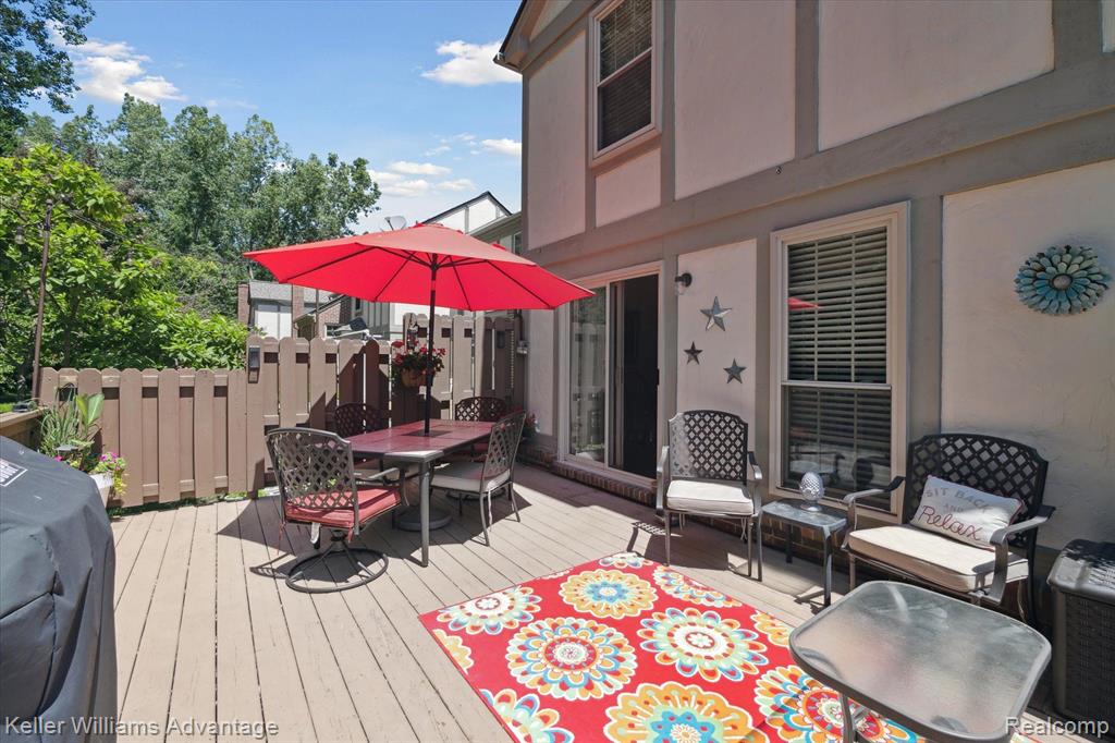 41688 WHITE TAIL Lane, Canton, MI 48188 — Photo 40