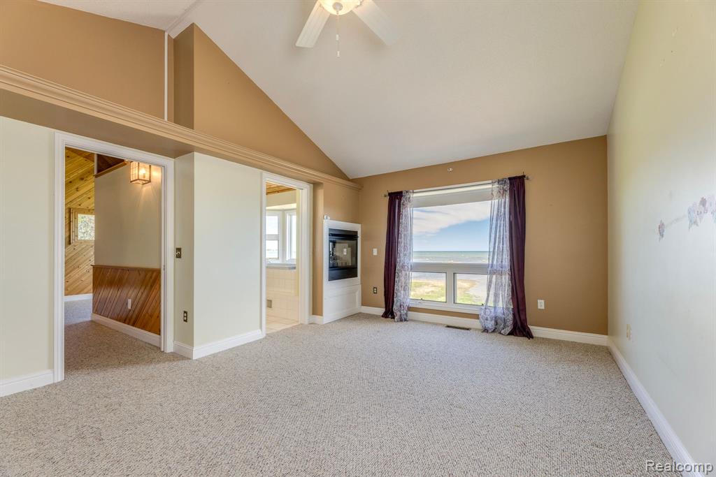 6455 LAKEVIEW Drive, MI — Photo 26