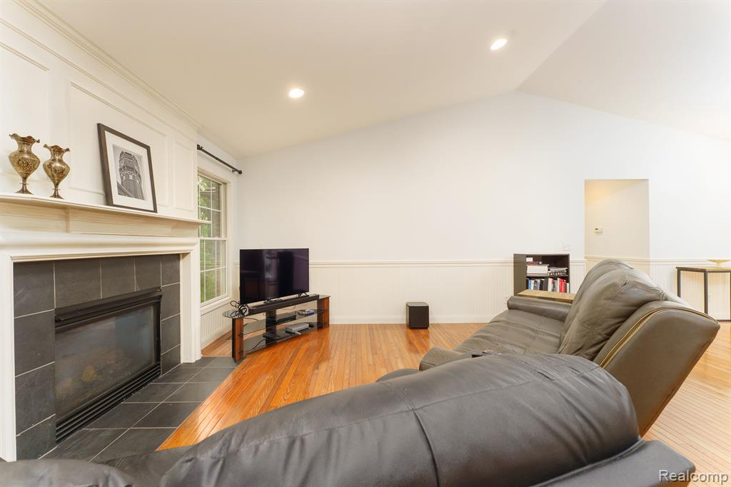 21808 Celestial Circle, Pinckney, MI 48169 — Photo 17