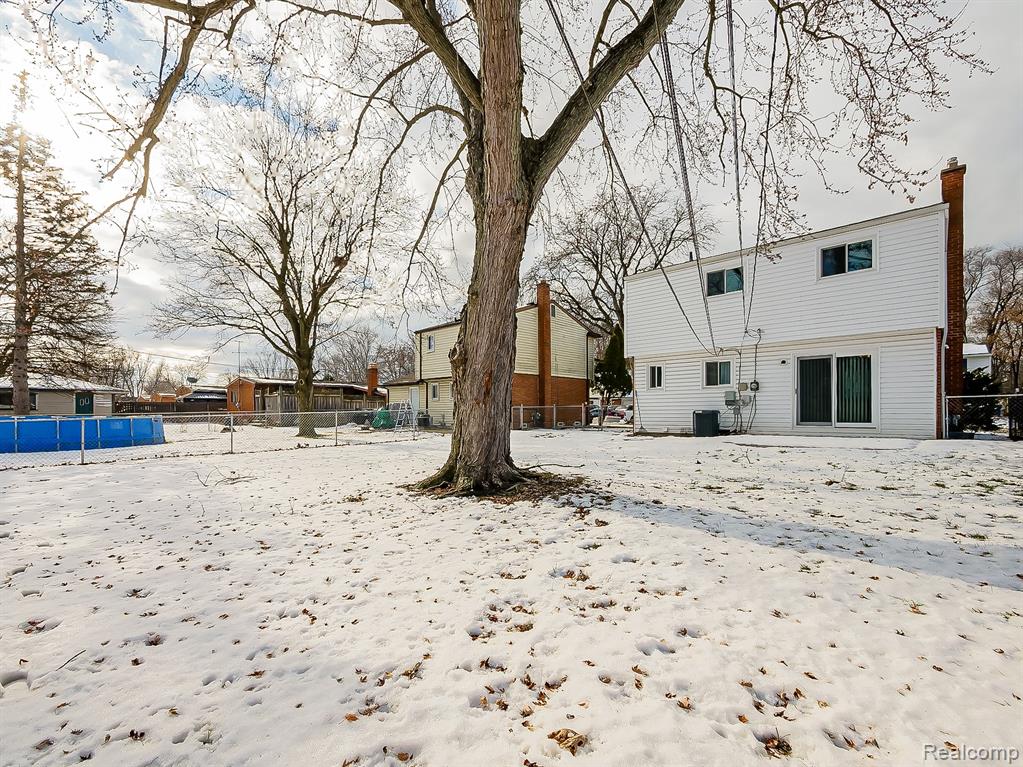 430 N Dobson Street, Westland, MI — Photo 36