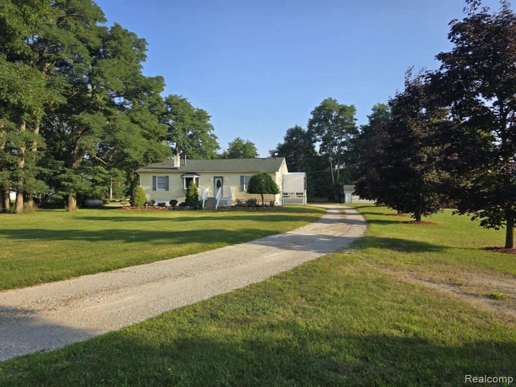 7647 Kitchen Road, Wales, MI — Photo 2