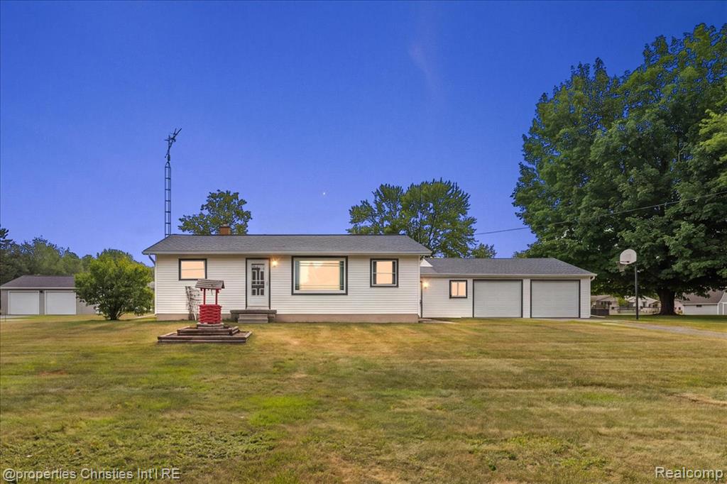 14048 Belsay Road N, Millington, MI 48746