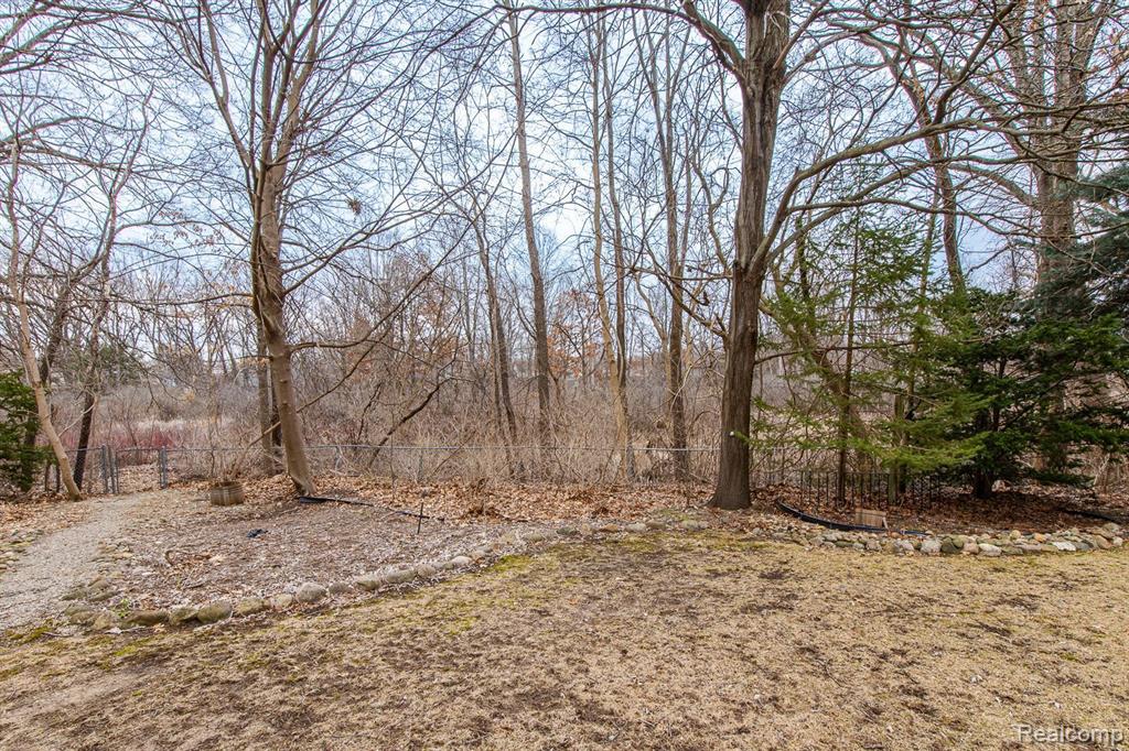 5126 OLD COVE Road, Clarkston, MI — Photo 45