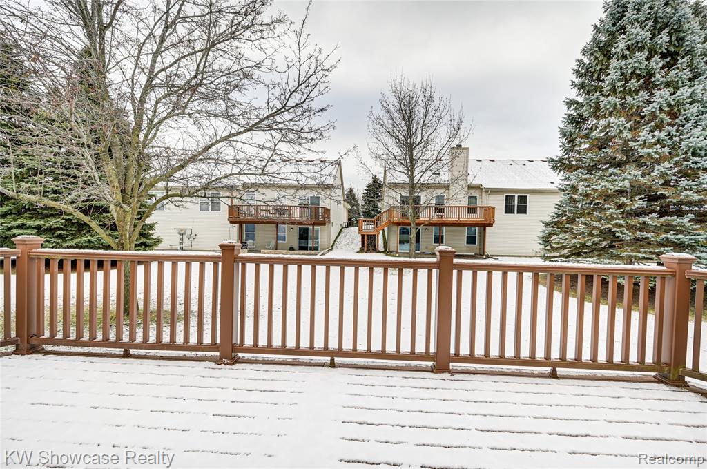 458 N Oak Drive, Commerce Twp, MI 48390 — Photo 55