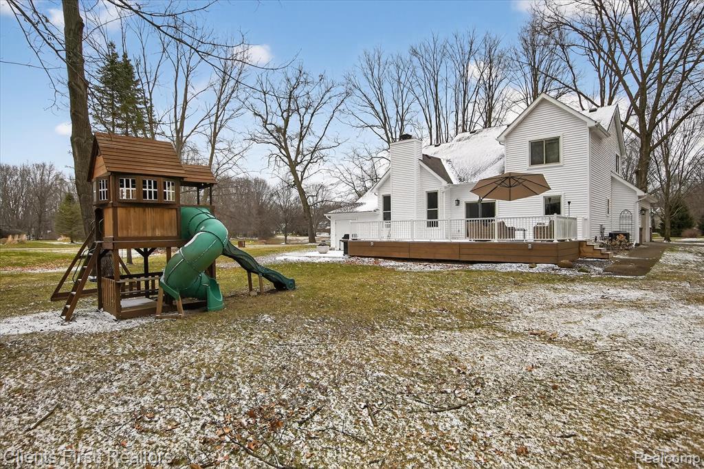 5150 Edward James Drive, Howell, MI 48843 — Photo 45