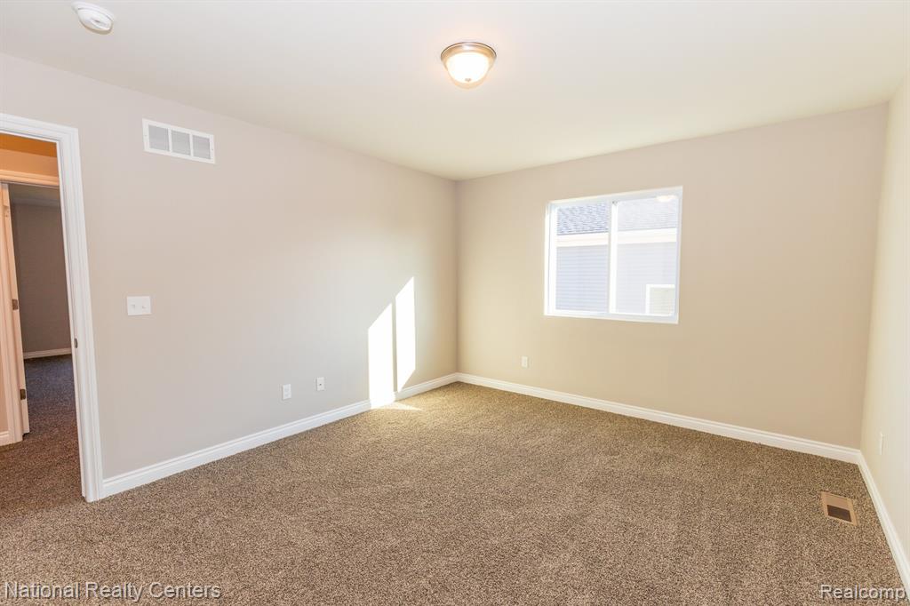 53188 Woodland Meadows Drive, Chesterfield, MI 48047 — Photo 23