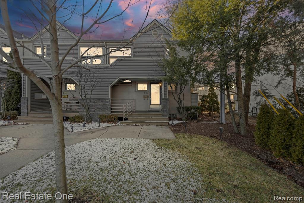 556 Bloomfield Court, Birmingham, MI 48009 — front exterior