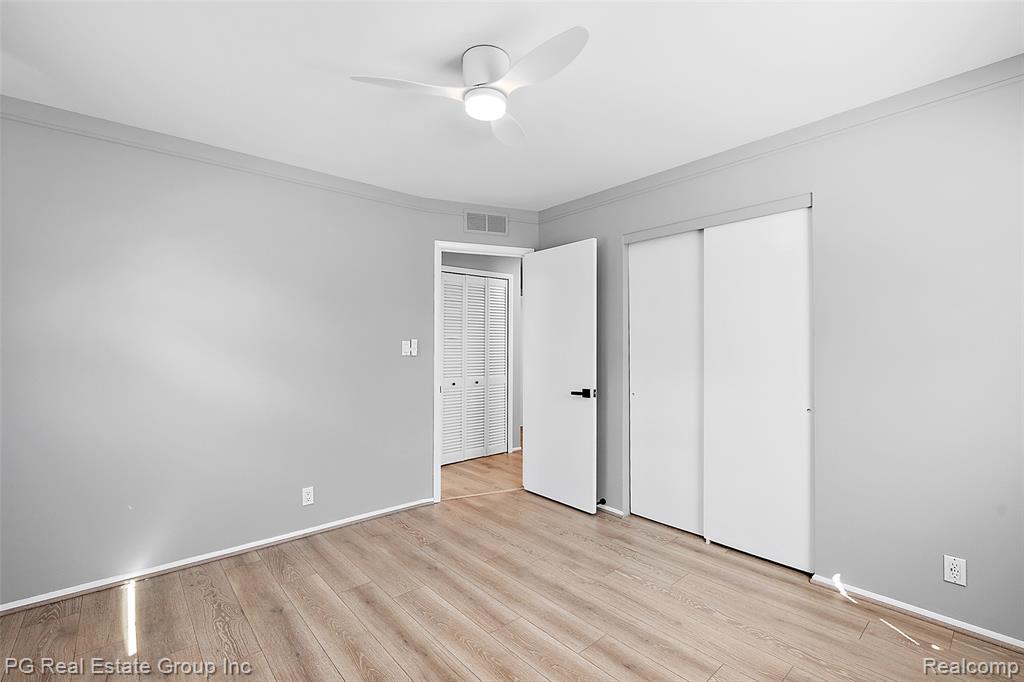 4550 JUSTINE Street, Shelby Twp, MI 48317 — Photo 57