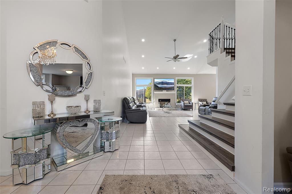 43187 Vintners Place Drive, Sterling Heights, MI 48314 — Photo 6