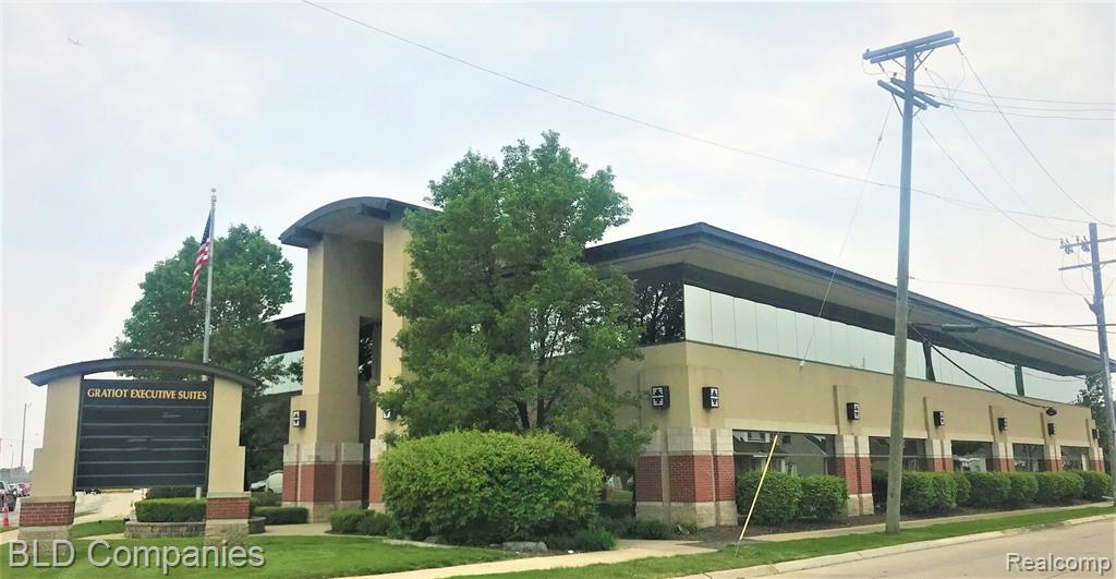 27085 Gratiot Avenue, Roseville, MI 48066
