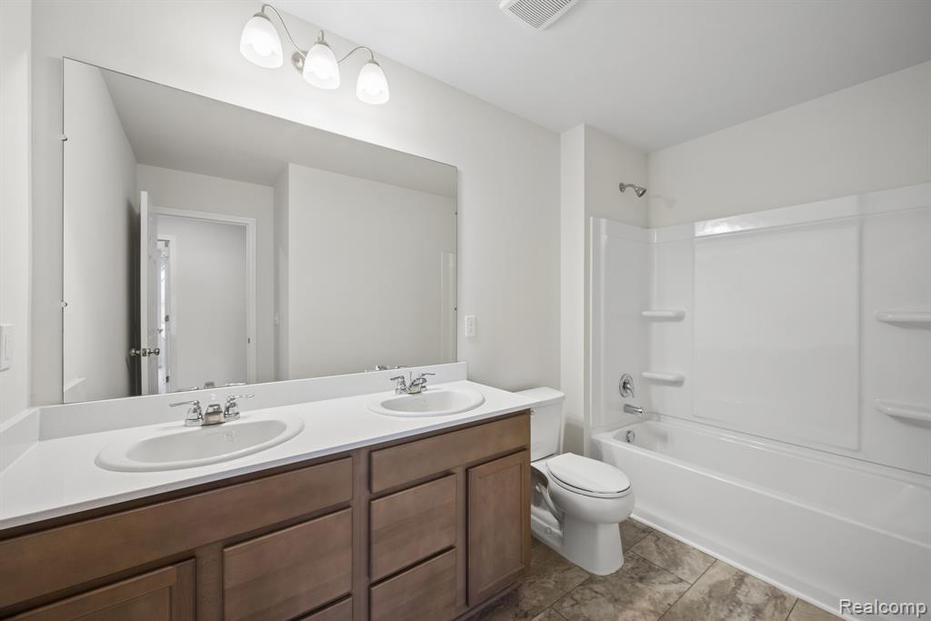 34395 Starling, Chesterfield, MI 48047 — Photo 22