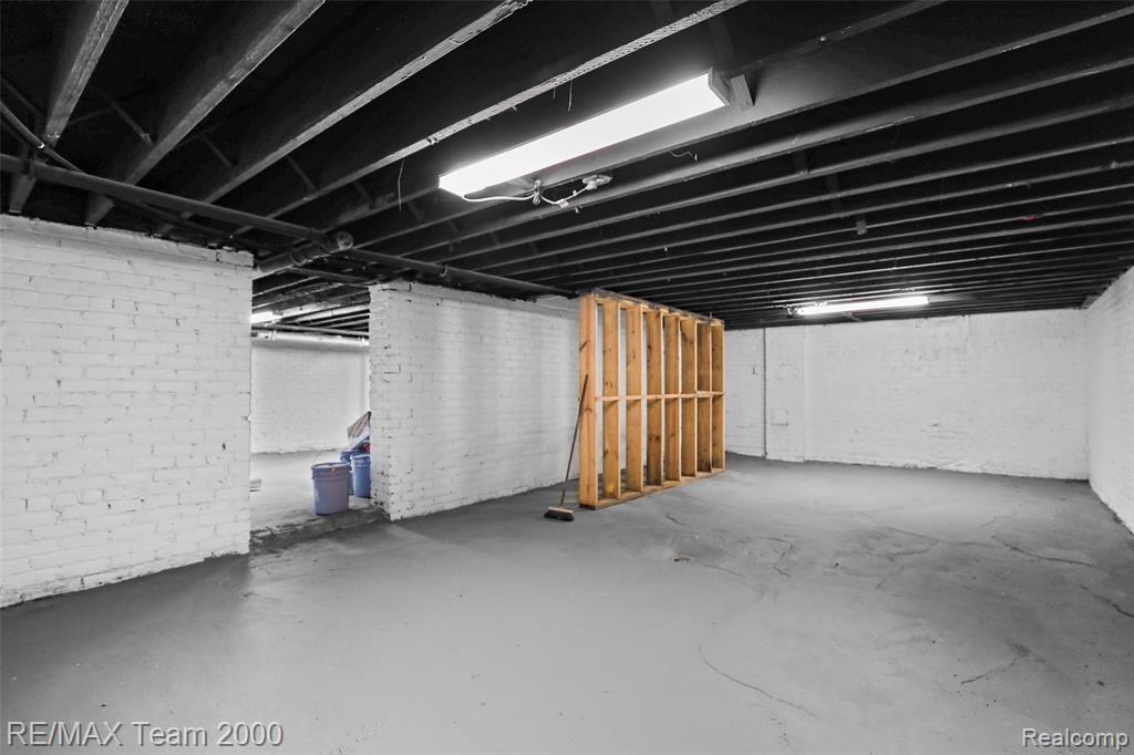 7647-7649 W Vernor Highway, Detroit, MI 48209 — Photo 37