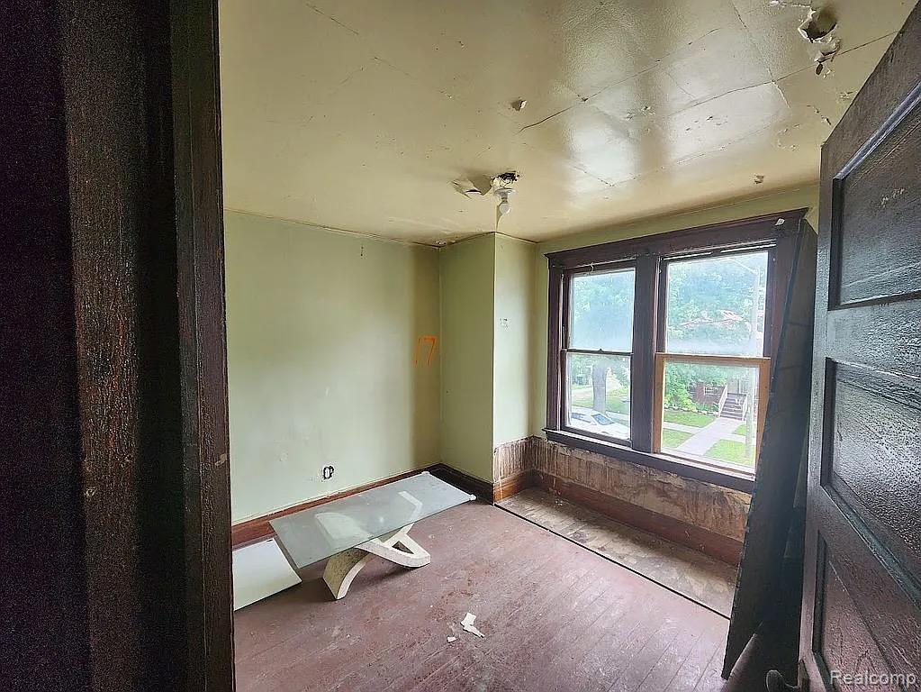 5115 Seyburn Street, Detroit, MI 48213 — Photo 8