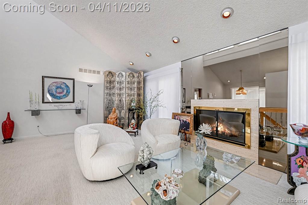 5950 Pinetree Drive, West Bloomfield, MI — Photo 7
