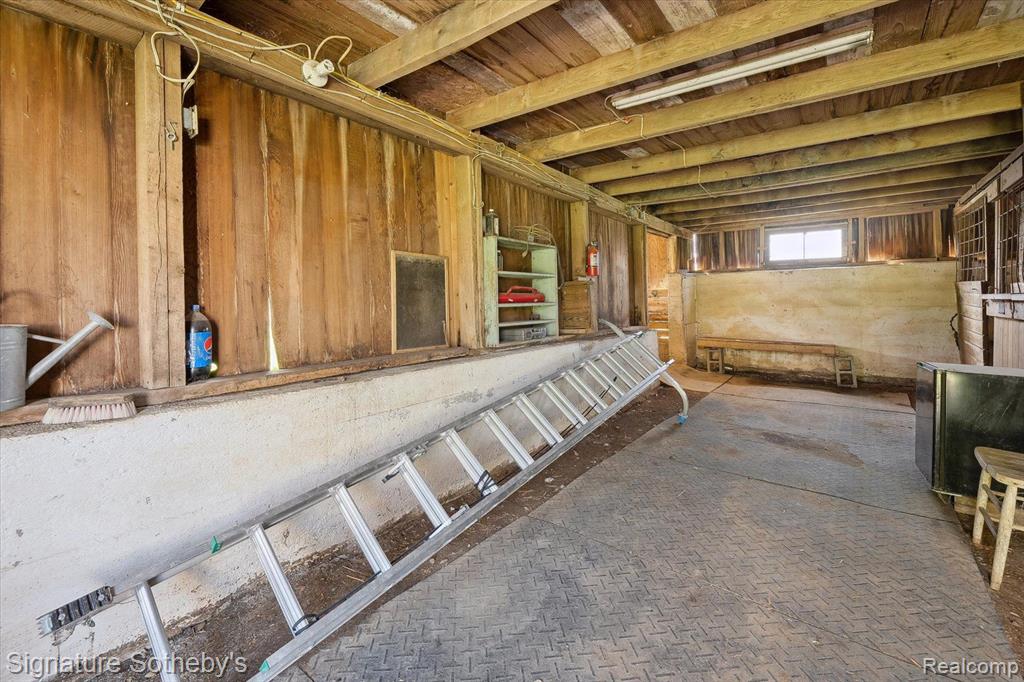 9827 KENNEDY Road, Munith, MI 49259 — Photo 58