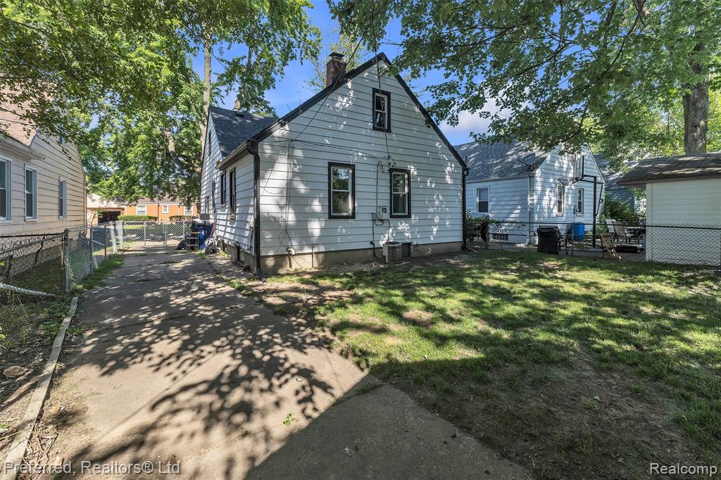 9624 Columbia, Redford, MI 48239 — Photo 37