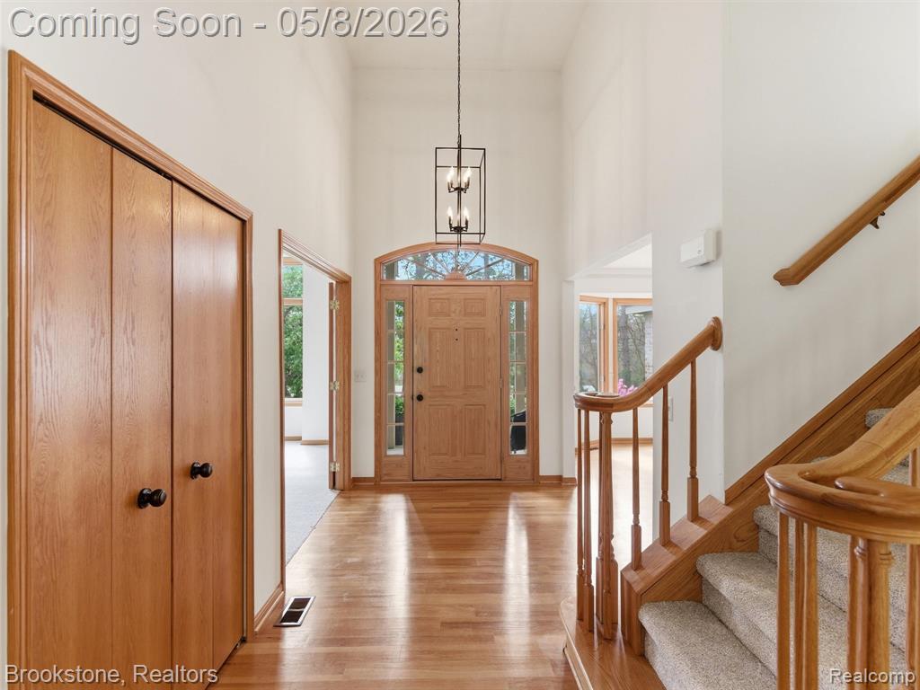 6512 White Lake Road, Clarkston, MI — Photo 7