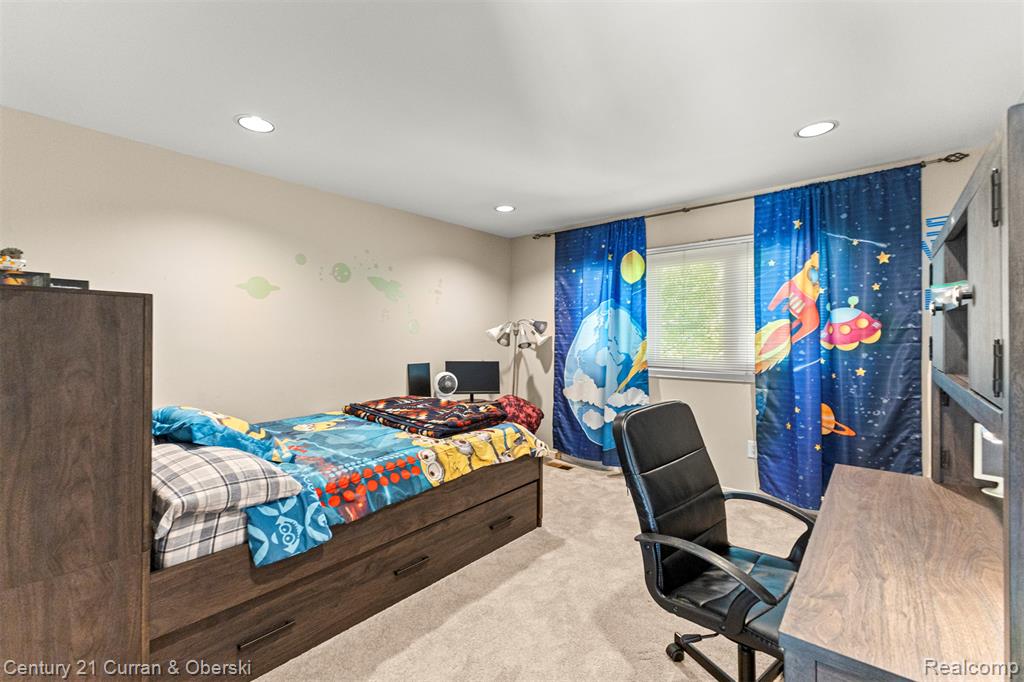 5084 Champlain Circle, West Bloomfield, MI 48323 — Photo 34