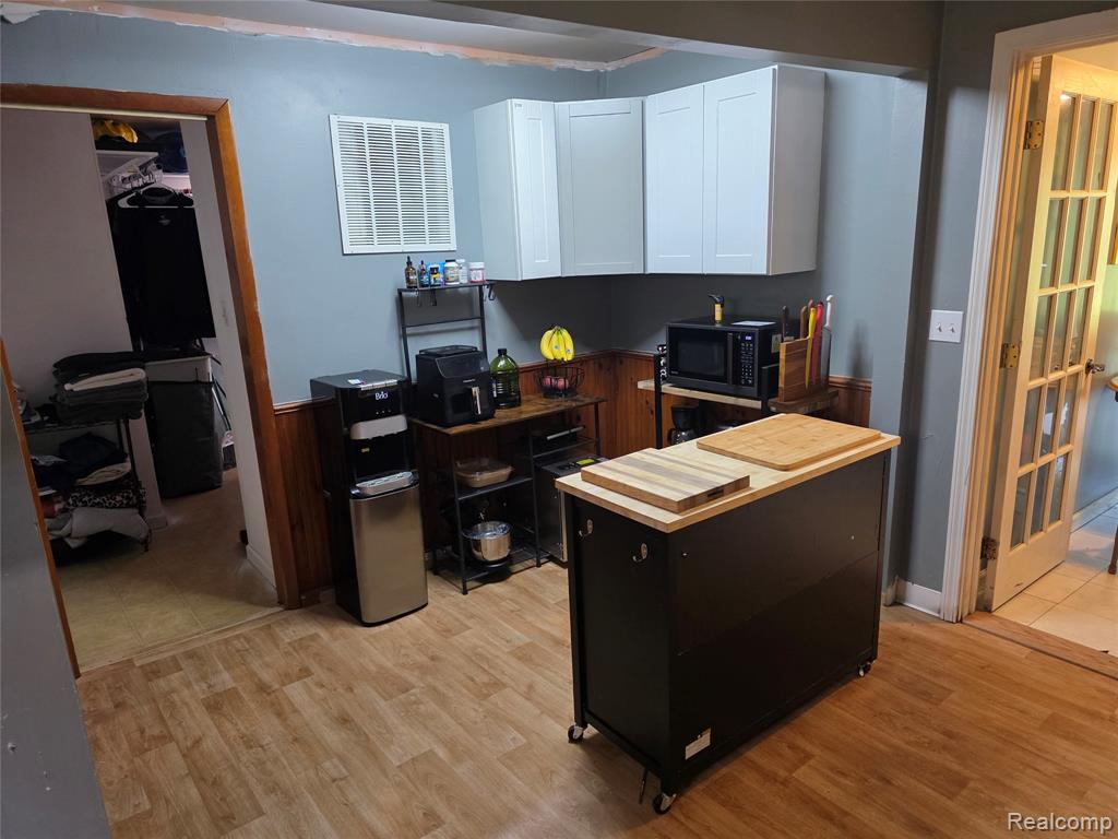 4217 Pengelly Road, Flint, MI 48507 — Photo 11