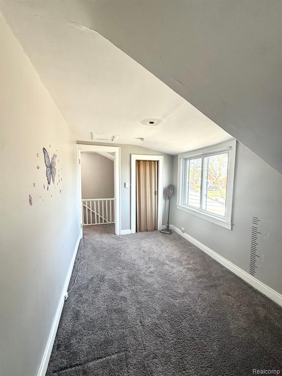 6101 ORCHARD Avenue, Dearborn, MI 48126 — Photo 17