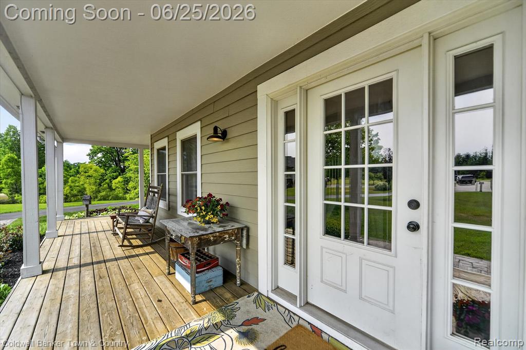 918 Gray Fox Court, Howell, MI 48843 — Photo 5