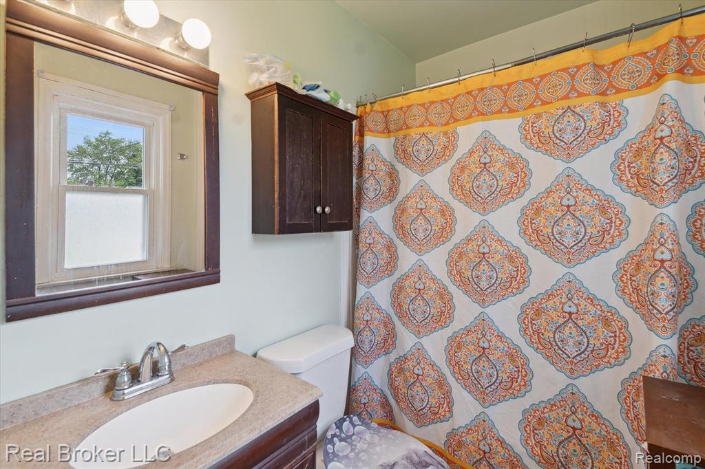 973 FORD Boulevard, Lincoln Park, MI 48146 — Photo 14