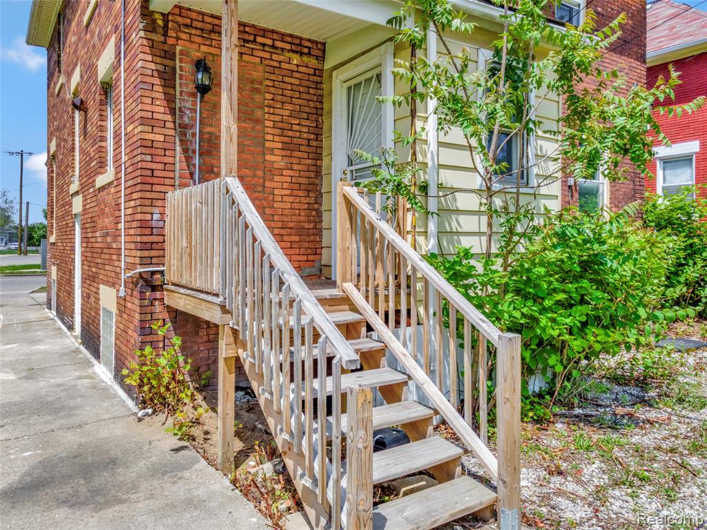 216 Holbrook Street, Detroit, MI 48202 — Photo 53