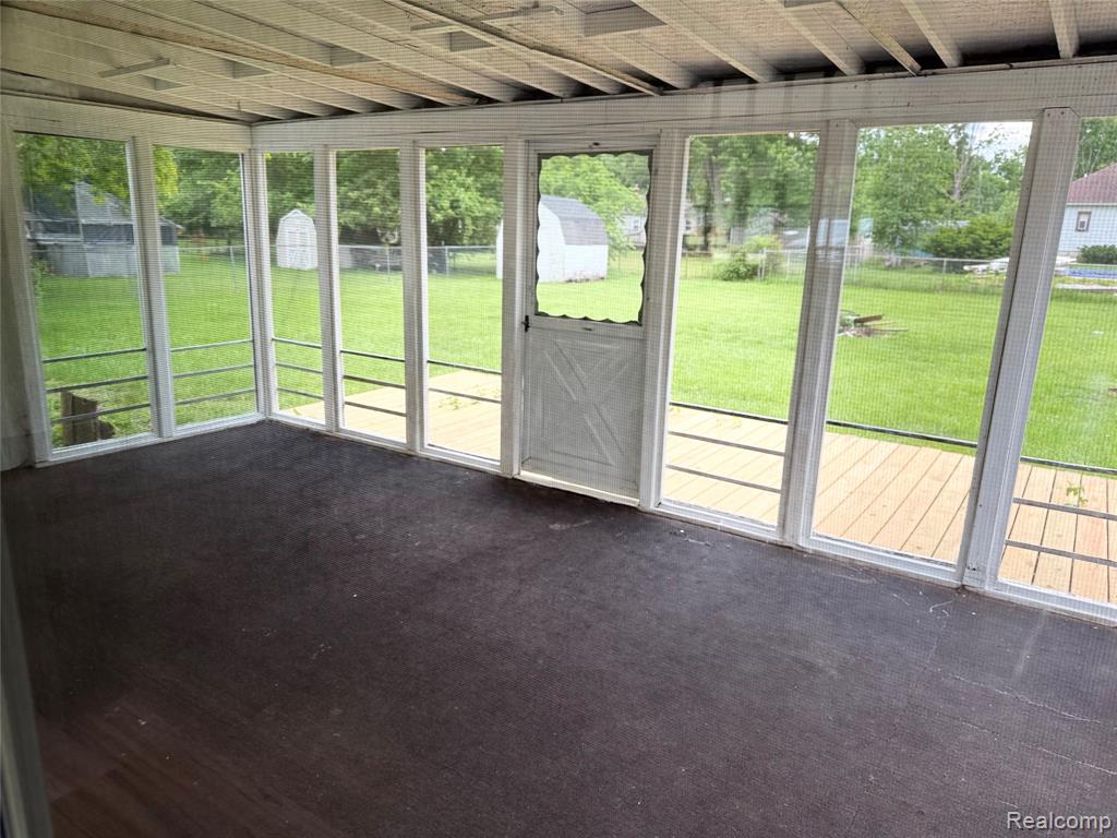 5347 Mapletree Drive, Flint, MI 48532 — Photo 7