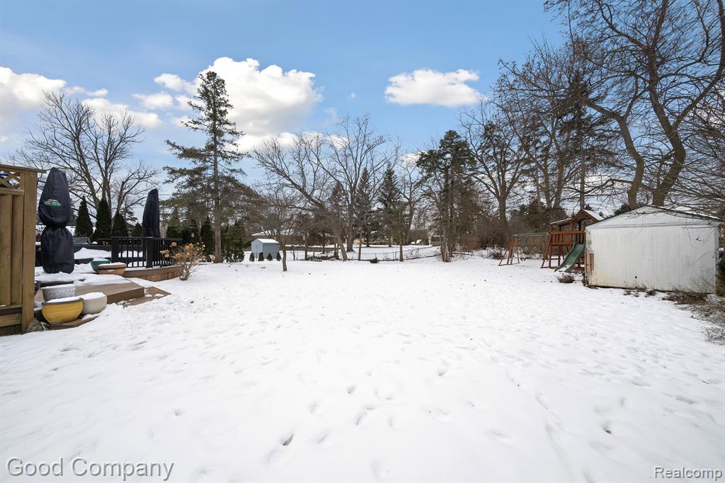 3370 INDIANDALE Drive, Orchard Lake Village, MI 48324 — Photo 49