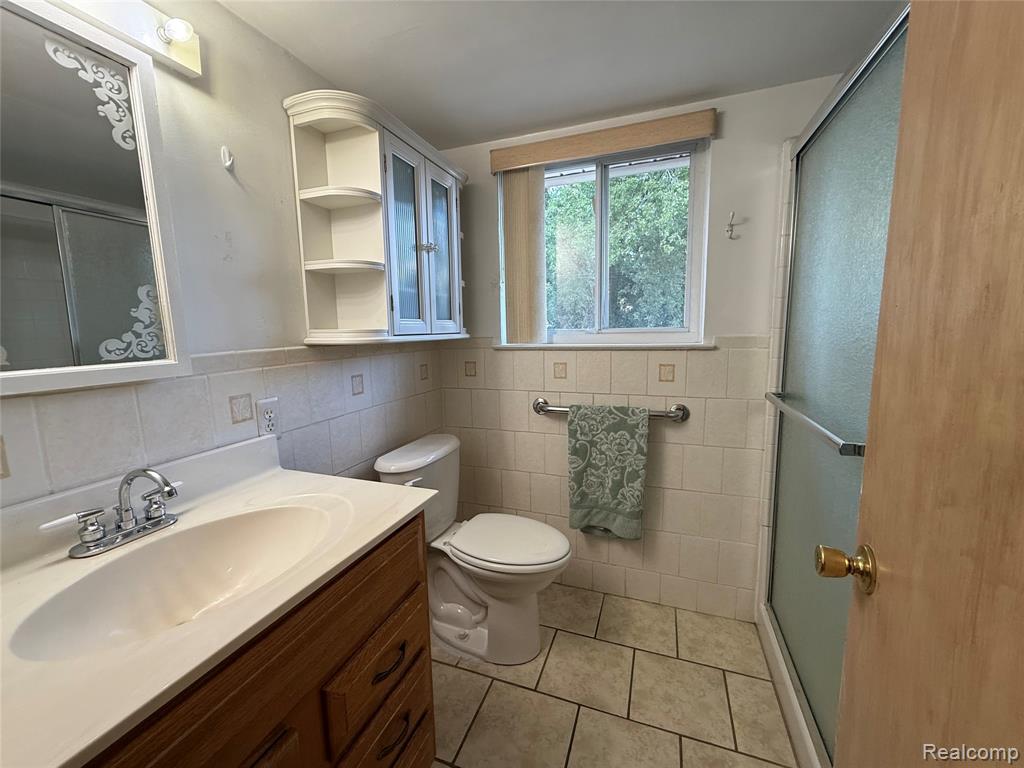 7505 Donna Street, Westland, MI — Photo 11