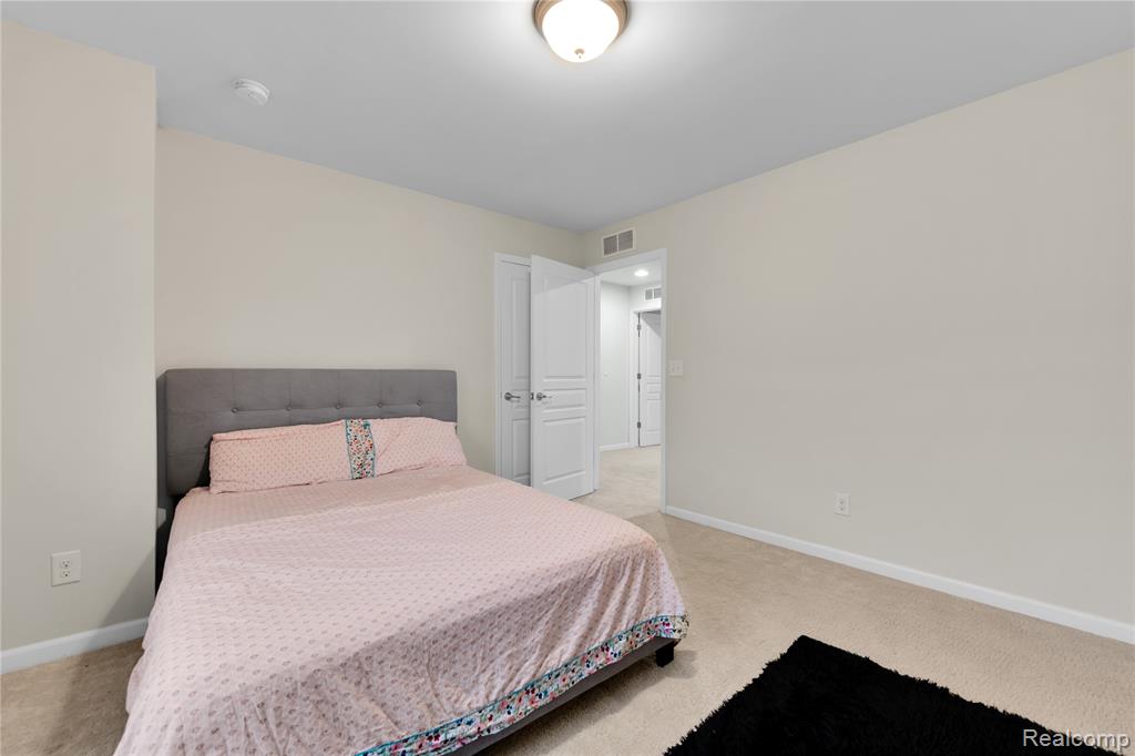 49633 Malten Drive, Macomb, MI 48044 — Photo 24