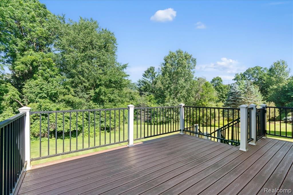 7319 Haverhill Court S, Canton, MI 48187 — Photo 18