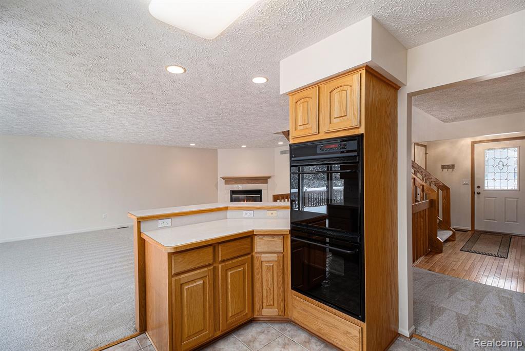 4946 Scenic Pines Court, Clarkston, MI — Photo 6
