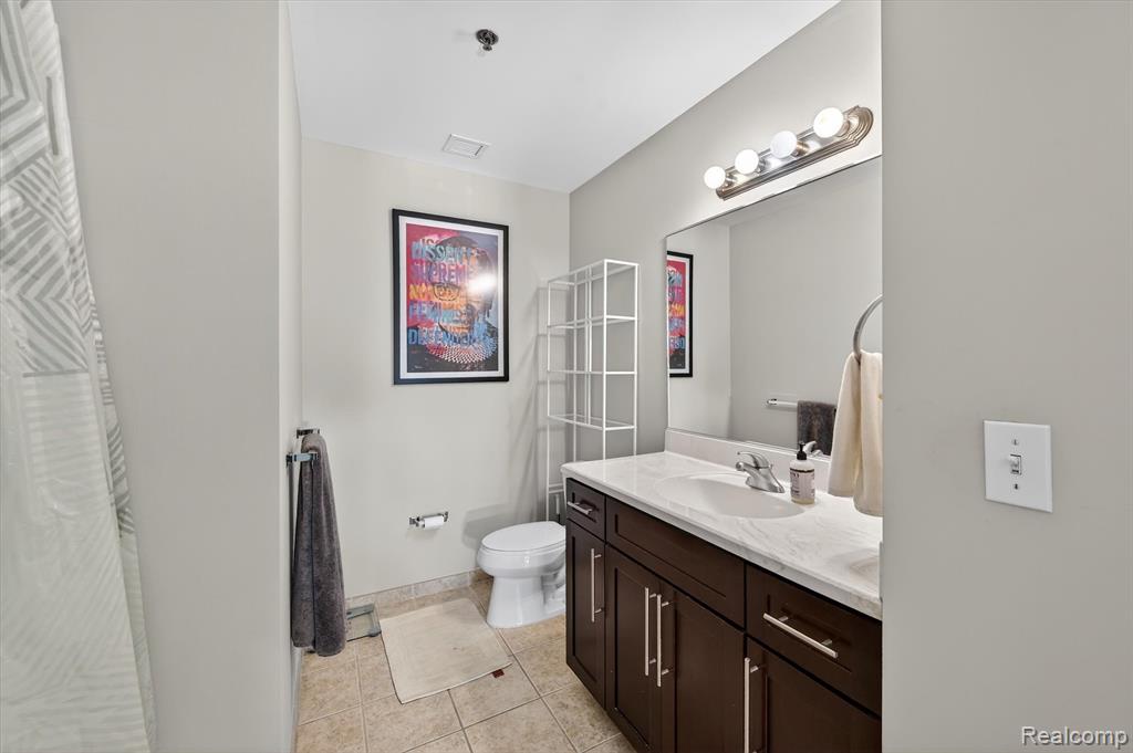 111 N Ashley Street, 406, Ann Arbor, MI 48104 — Photo 24